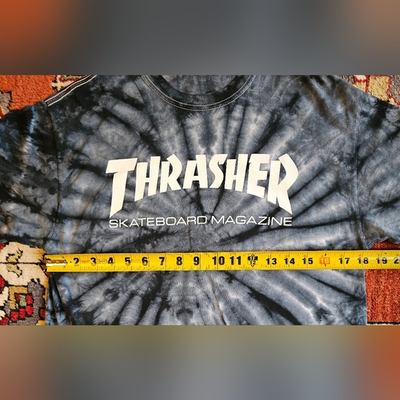 Thrasher and Volcom Graphic Tees EUC - M - Picture 6 of 12